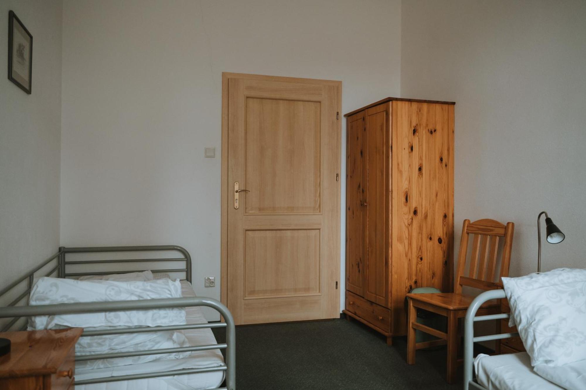 Pokoje Goscinne Domu Pielgrzyma W Supraslu Supraśl Exterior foto