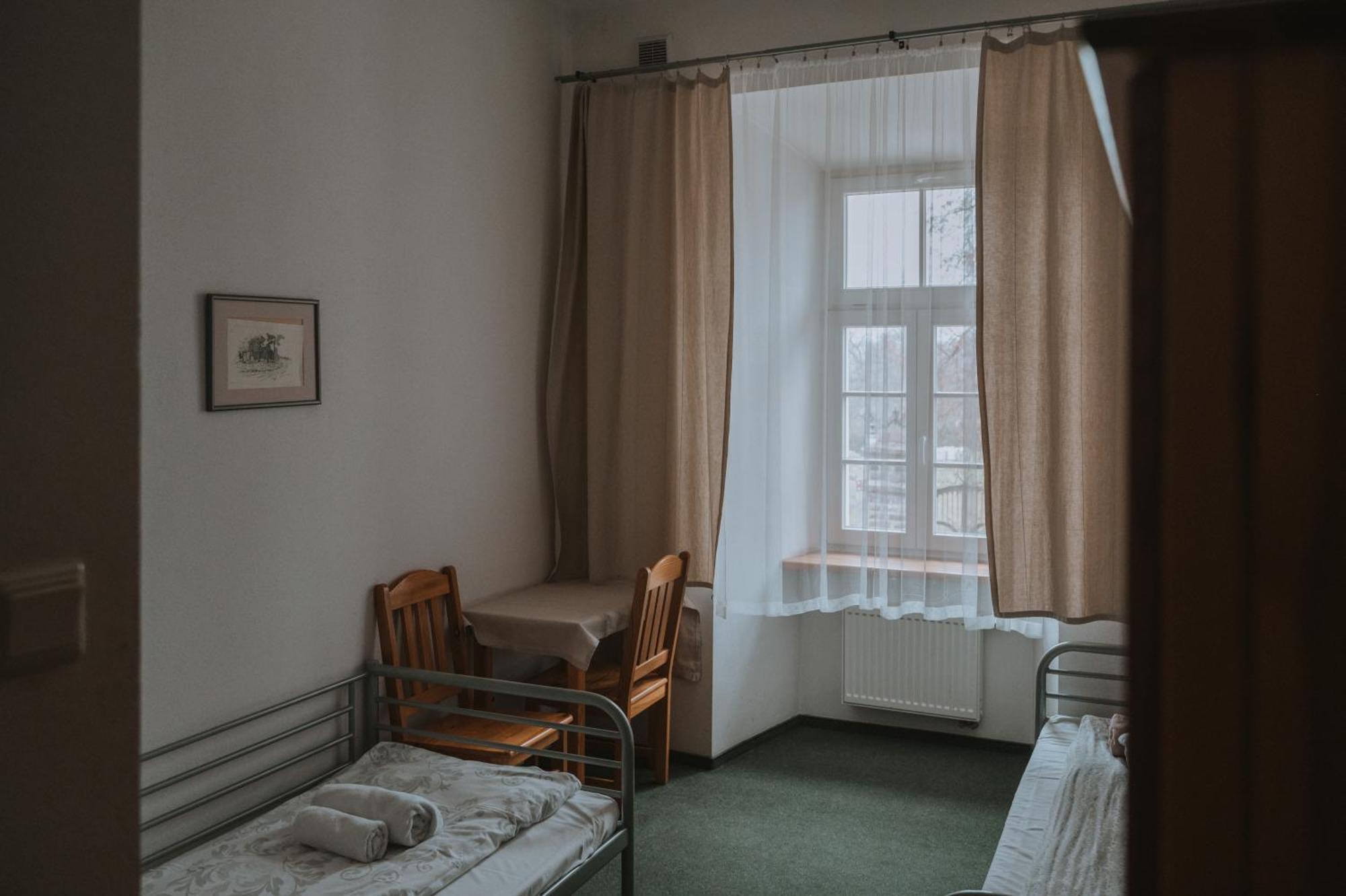 Pokoje Goscinne Domu Pielgrzyma W Supraslu Supraśl Exterior foto